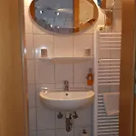 דירה Gaestehaus Veronika *