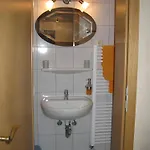 Gaestehaus Veronika דירה