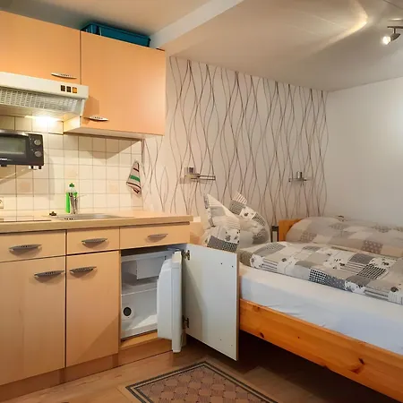 Apartamento Gaestehaus Veronika Ilmenau